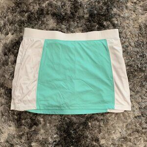 Izod Women's Skort Skirt Tennis Golf Walking Green and white XXL
